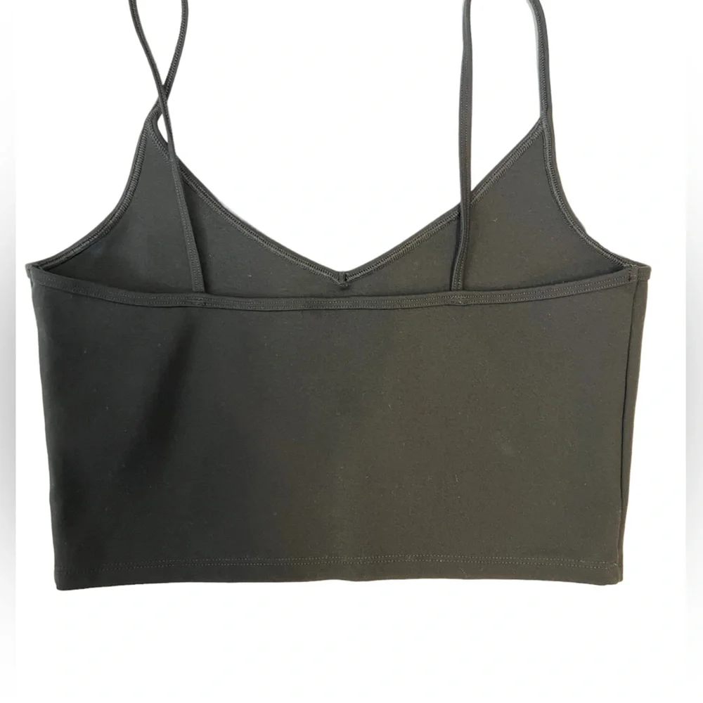 Aritzia Sunday Best Crop Tank Top Size Medium Black - Picture 2 of 3